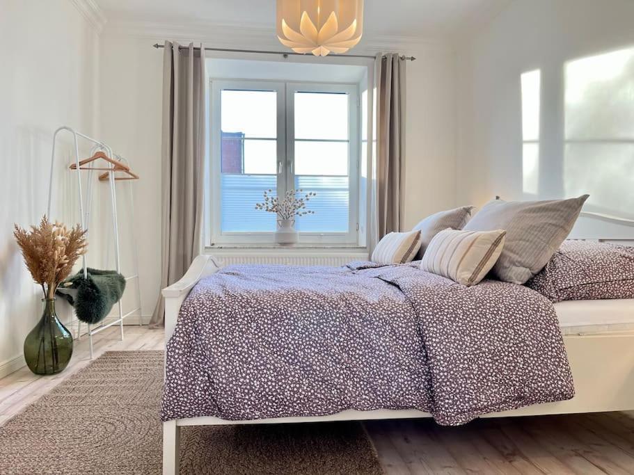 Apartment Perlmutt Mit Balkon Гузум Екстер'єр фото